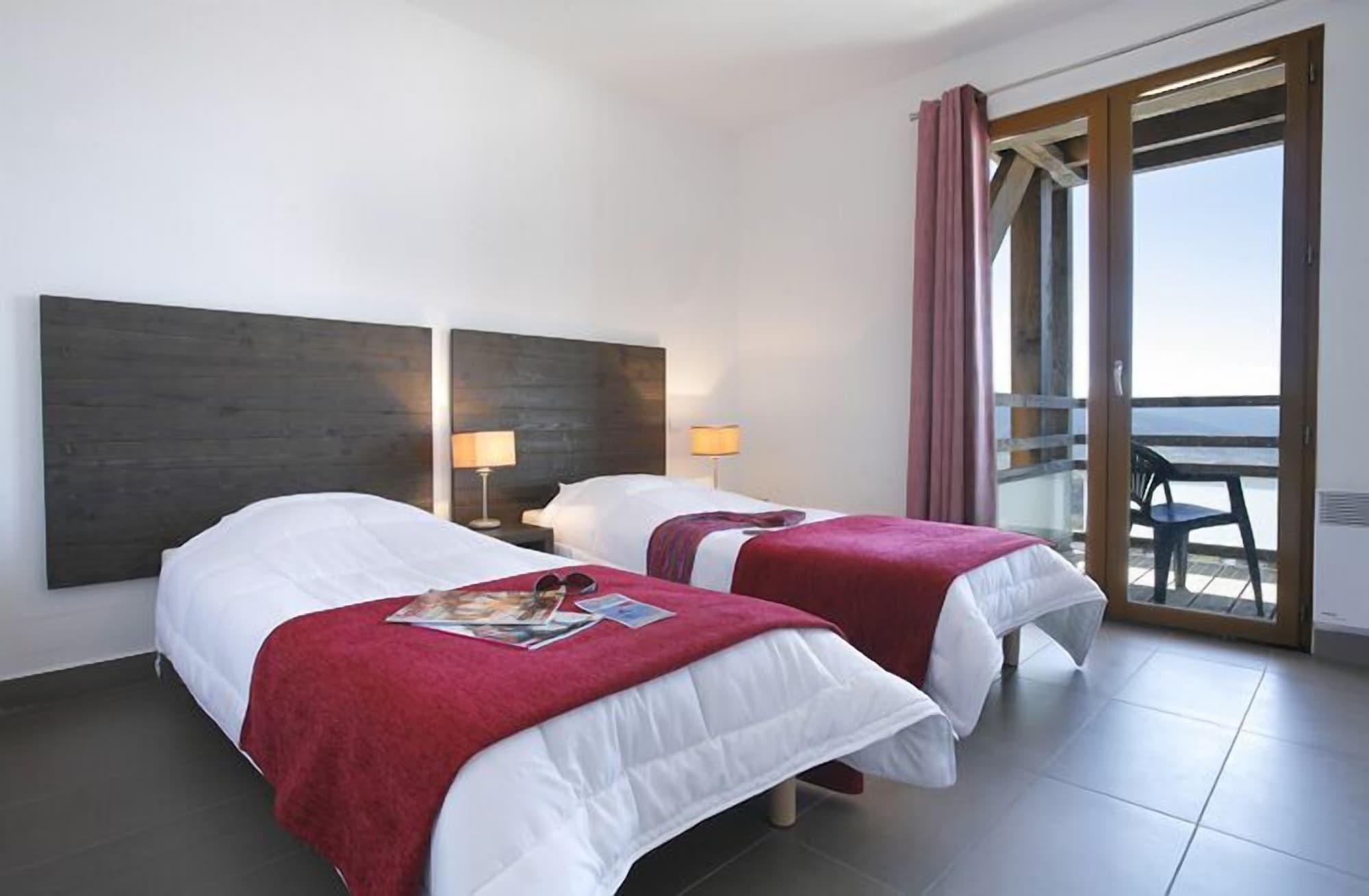 Residence Le Pic De L'Ours Font-Romeu-Odeillo-Via Luaran gambar